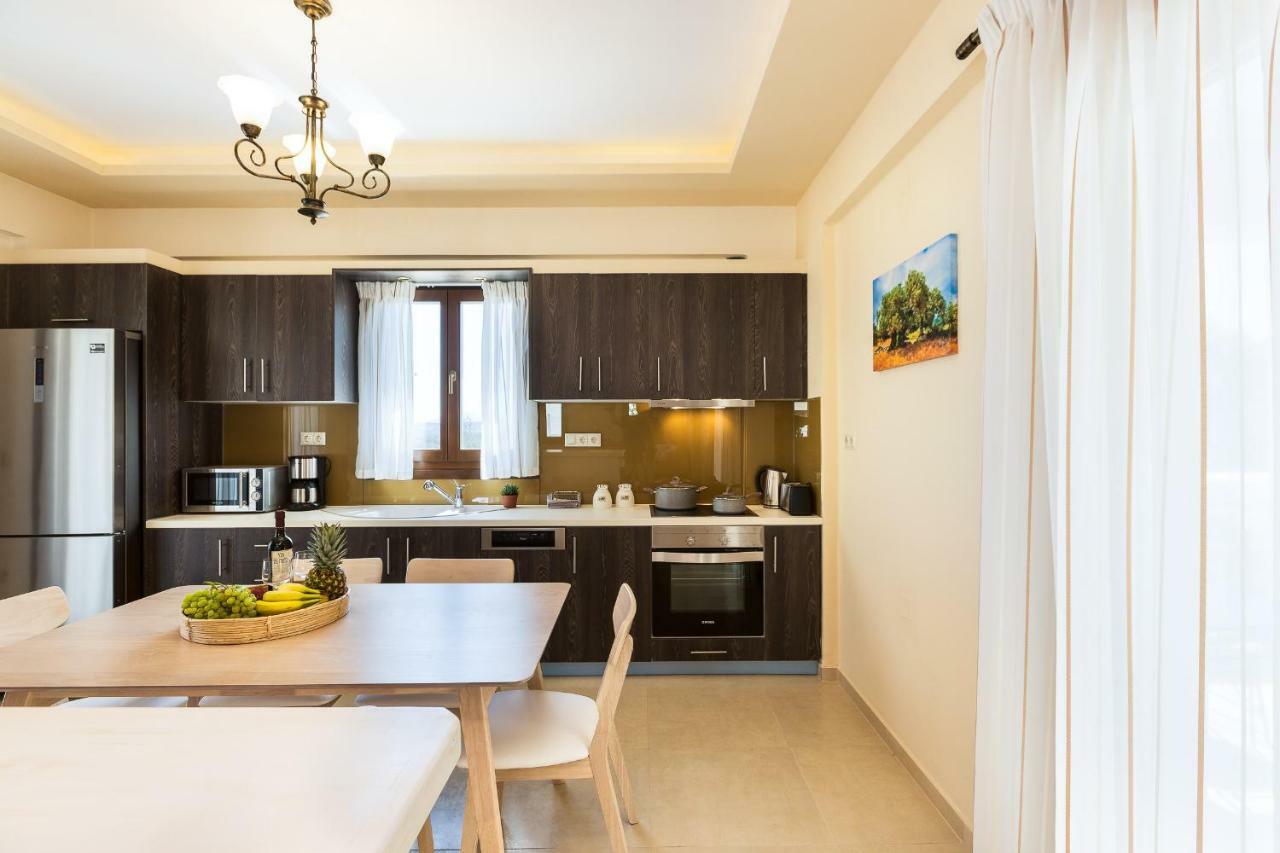 New Villa Kantifes 4 Families Or Couples With Private Pool & Bbq Kirianna Zewnętrze zdjęcie